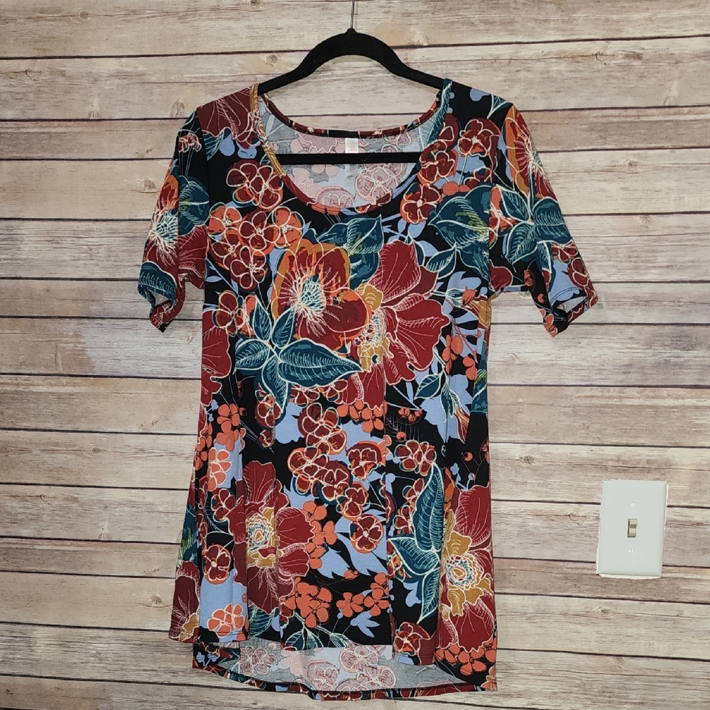 Lularoe Perfect T